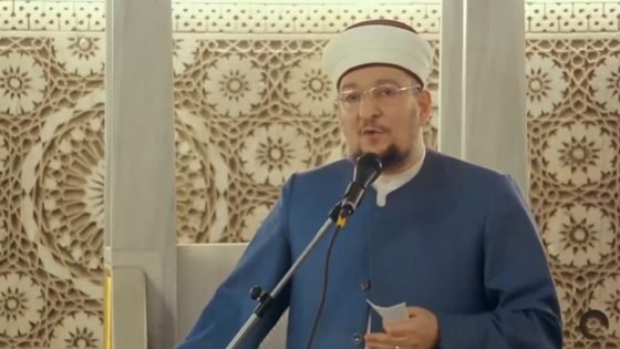 خطيب أبي حنيفة يحذر من تداعيات انسحاب التحالف الدولي من العراق