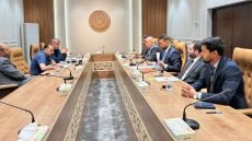 رواتب البقية اكتملت..المالية تدقق في عقود تربية البصرة.. الكشف عن استبدال أكثر من 8 آلاف متقاعد