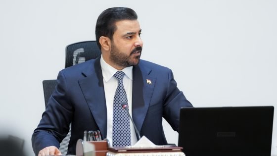 الزيدي يرفض ويخاطب البرلمان لعقد جلسة للتصويت على استكمال الكابينة والإطار يتجاهله.. من يكسب جولة المناصب والوزارات الإضافية للفصائل؟