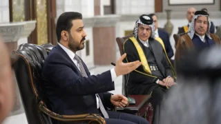 الزيدي: 5 فصائل وافقت على تسليم السلاح والعراق يستهدف 10 ملايين برميل يومياً