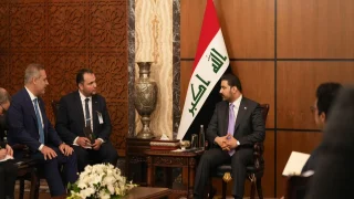 الزيدي يدعو إلى اتفاق شامل مع تركيا بشأن المياه ويحث شركاتها على الاستثمار في العراق