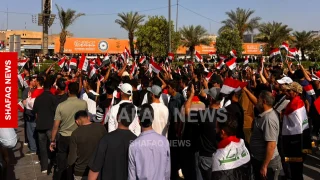في ساحة التحرير.. المتظاهرون يحيون الذكرى السابعة لاحتجاجات تشرين