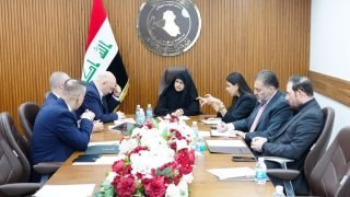 النقل النيابية تبحث مع “زين العراق” الالتزامات المالية وأسعار الباقات