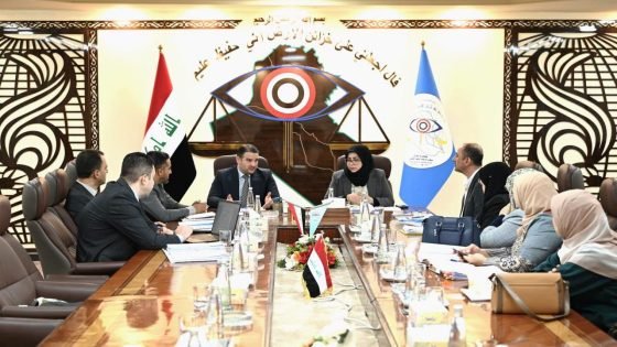 العراق يعلن إخضاع جميع عقود مؤسسات الدولة للتدقيق