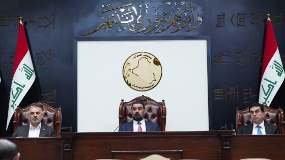 وقراءة 3 قوانين..البرلمان يستضيف مسؤولي هيئة الإعلام: كيف بيعت خطوط الموبايل بأسماء غير حقيقية؟