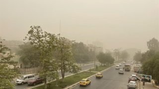طقس العراق.. سحب ممطرة وغبار وانخفاض بدرجات الحرارة
